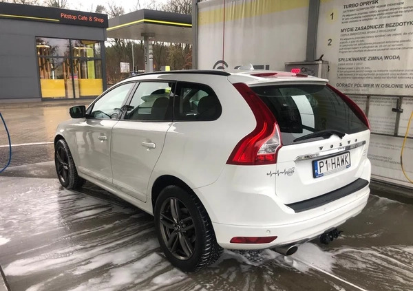 Volvo XC 60 cena 85900 przebieg: 105000, rok produkcji 2017 z Poznań małe 46
